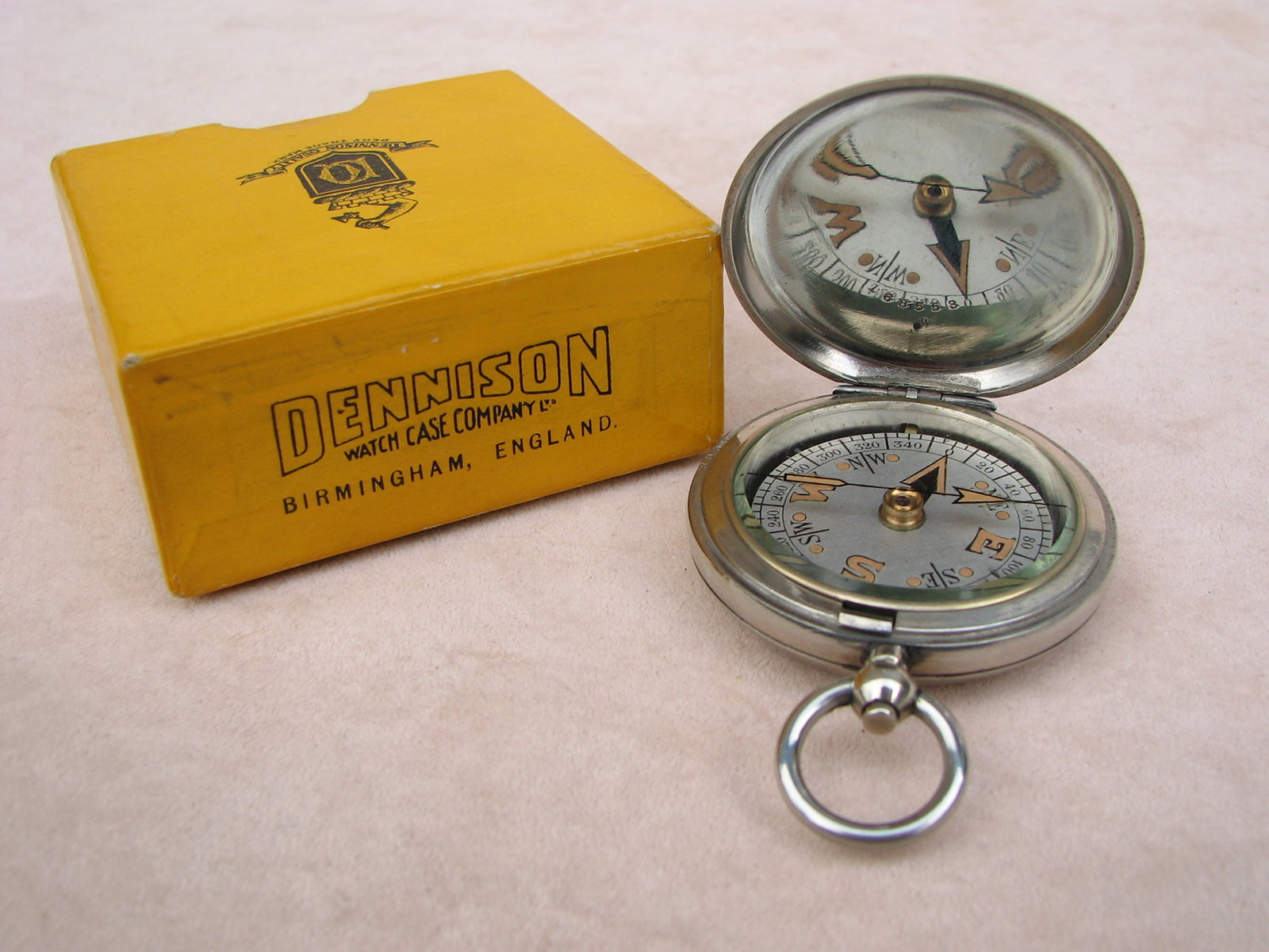 Iconic WW1 Dennison Officers compass in original branded box